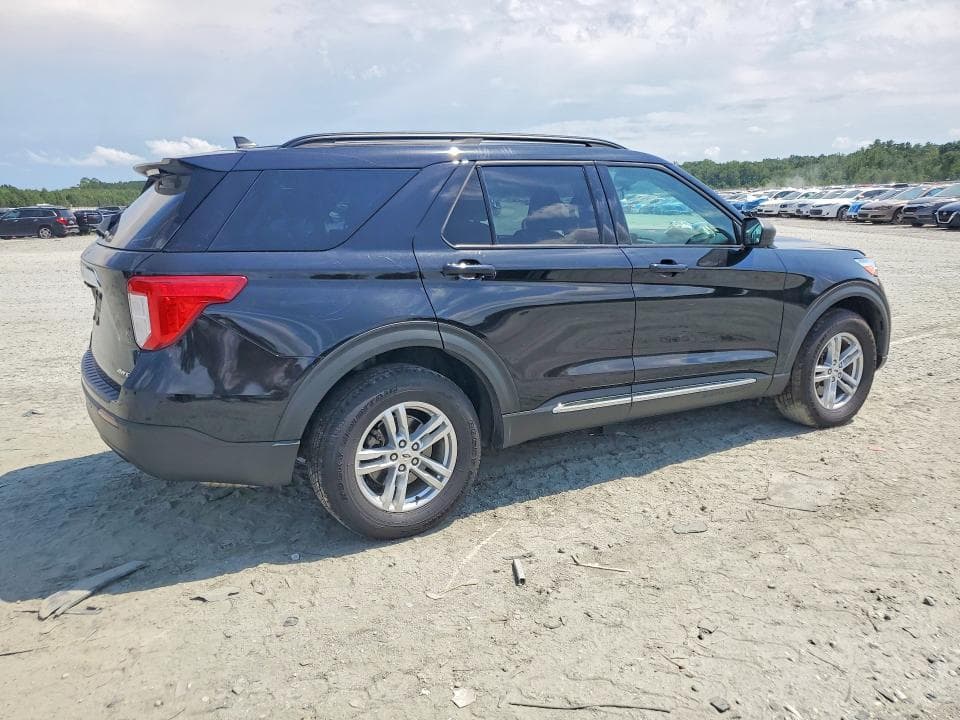 2021 FORD EXPLORER XLT 3