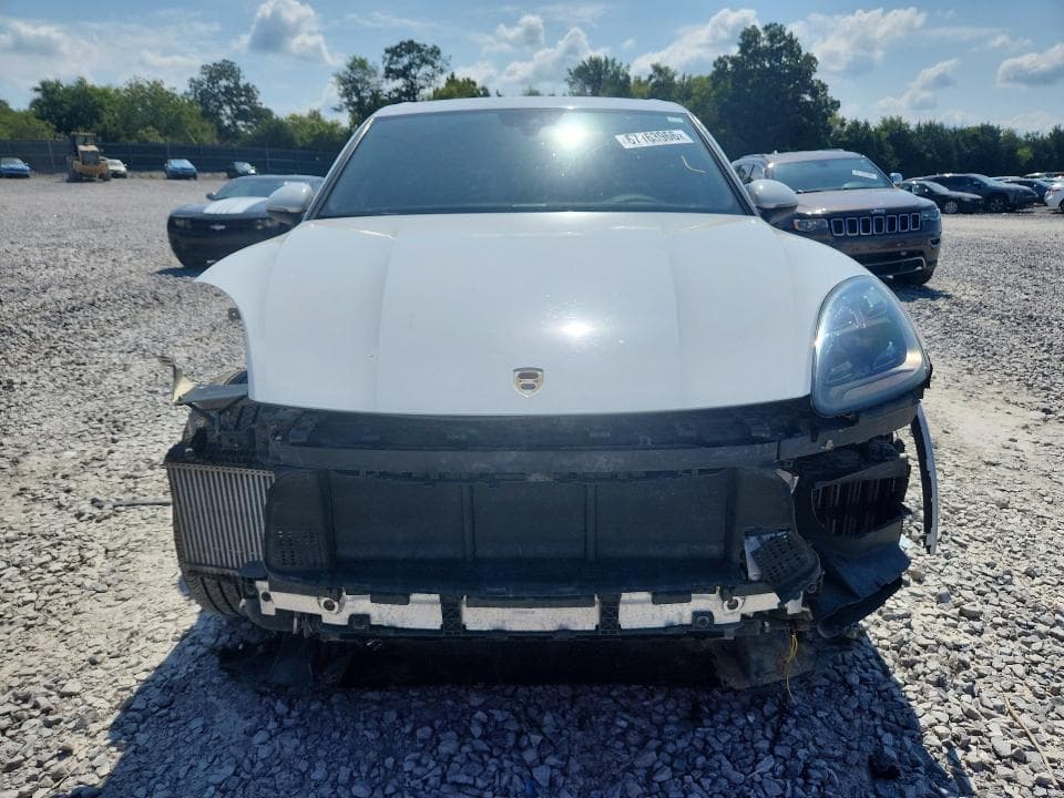 2019 PORSCHE CAYENNE 5