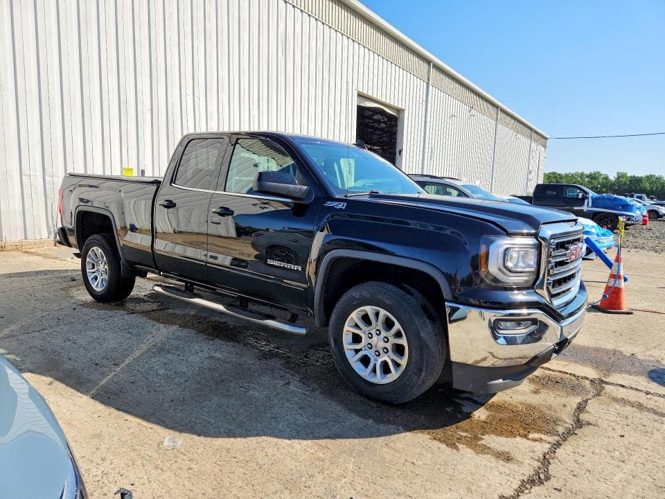 2017 GMC SIERRA K1500 SLE 4