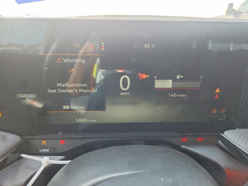 2026 NISSAN KICKS SR 9