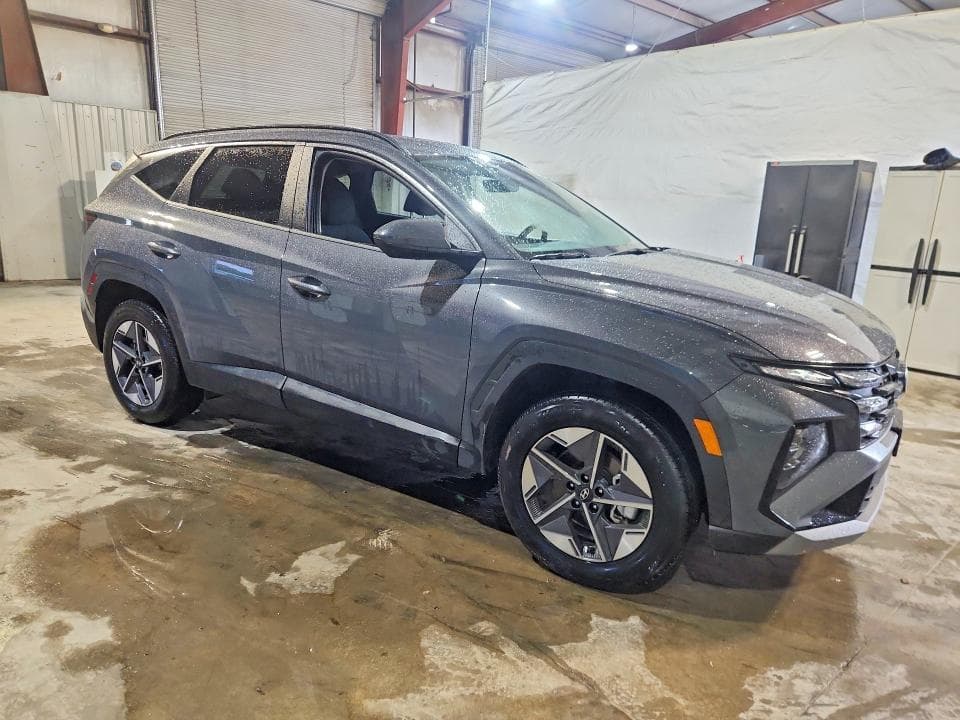 2026 HYUNDAI TUCSON SEL 4