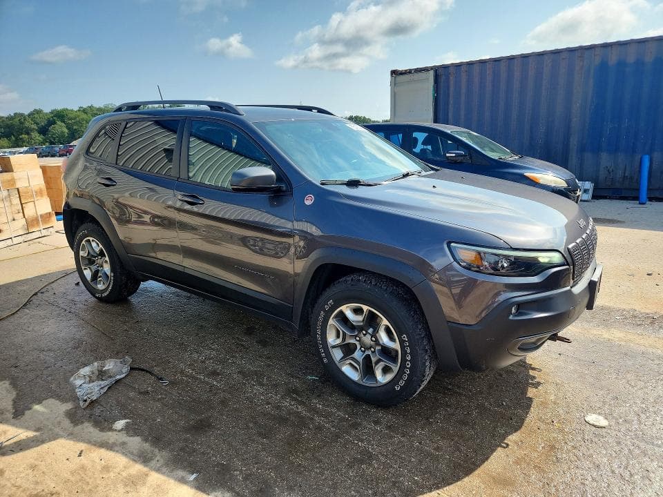 2019 JEEP CHEROKEE TRAILHAWK 4