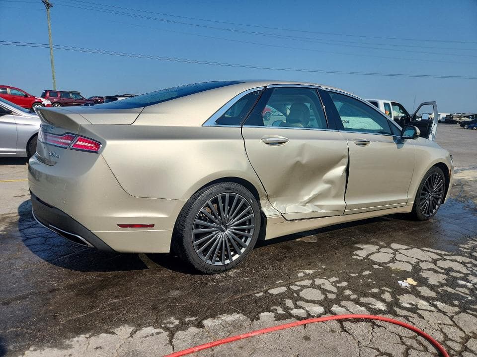 2017 LINCOLN MKZ RESERVE 3