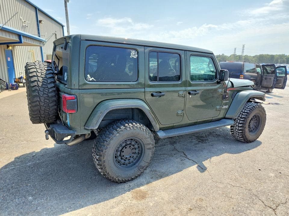 2020 JEEP WRANGLER UNLIMITED SAHARA 3