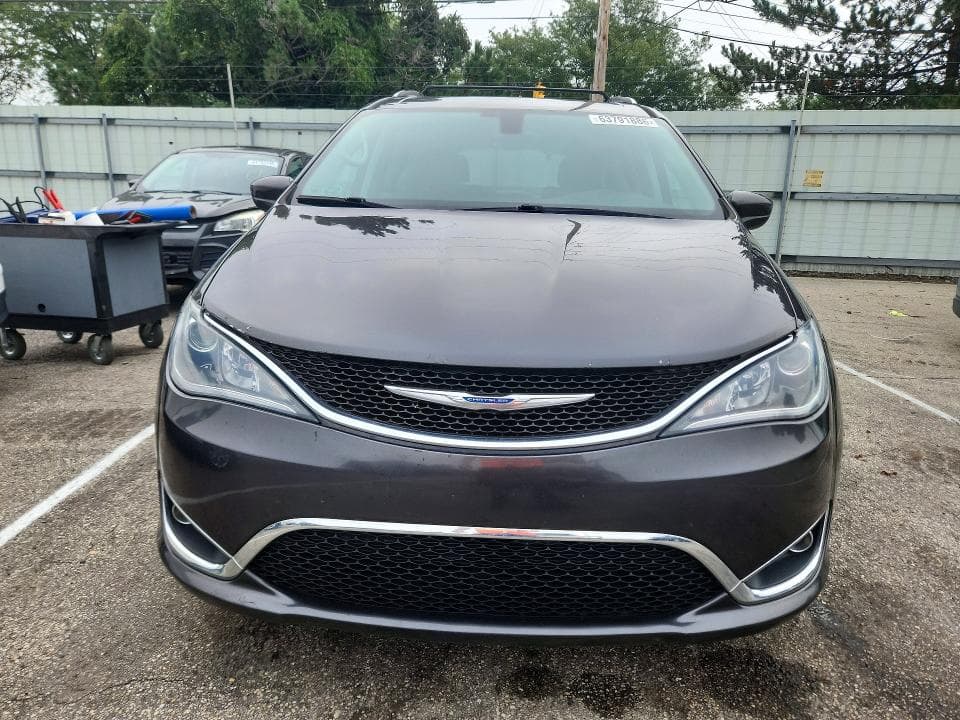 2018 CHRYSLER PACIFICA TOURING L PLUS 5