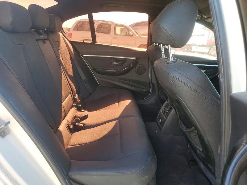 2018 BMW 330 I 10