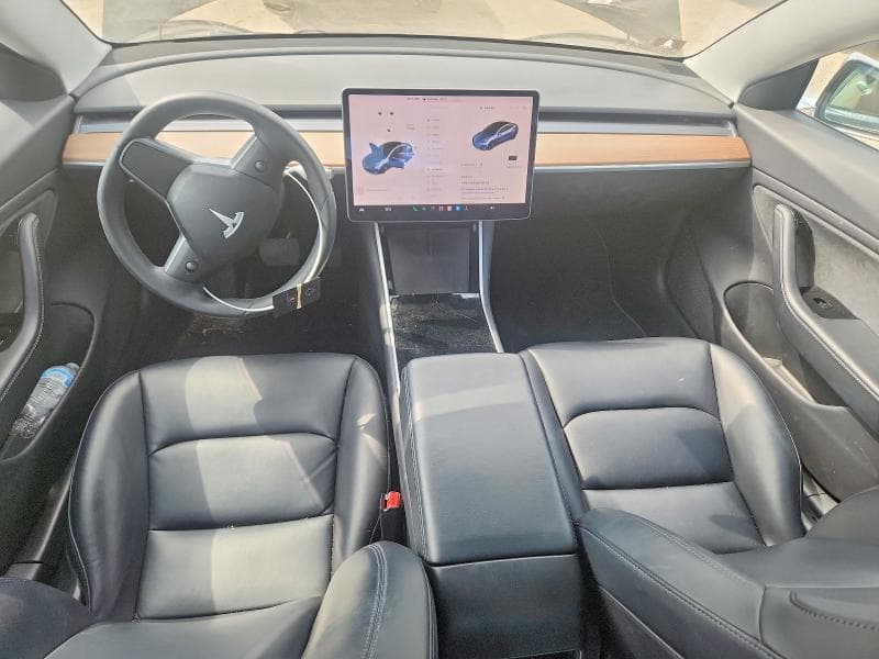 2019 TESLA MODEL 3 8