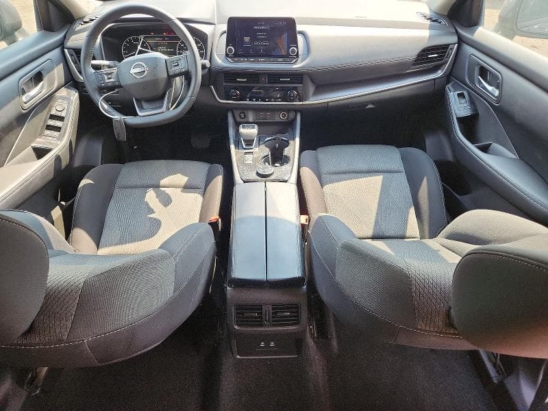 2026 NISSAN ROGUE SV 8