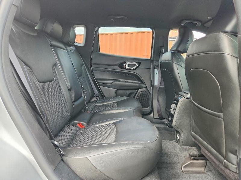 2025 JEEP COMPASS LATITUDE 11