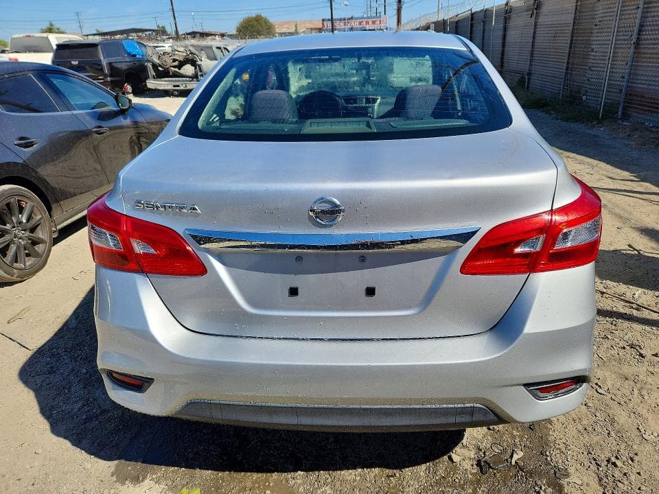 2018 NISSAN SENTRA S 6
