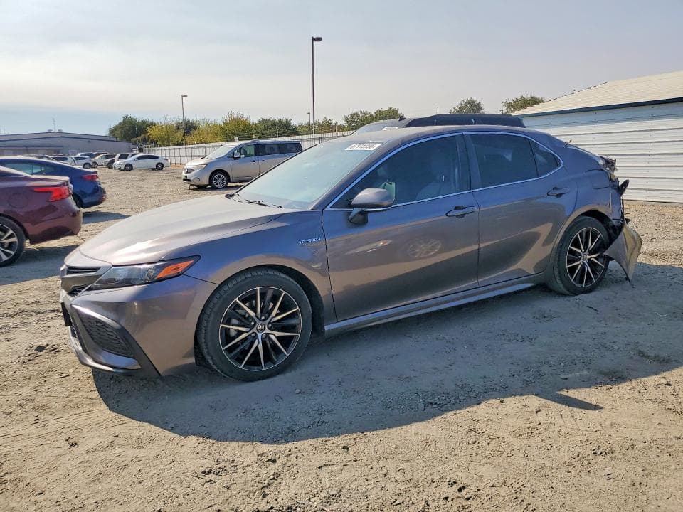 2021 TOYOTA CAMRY SE - 1