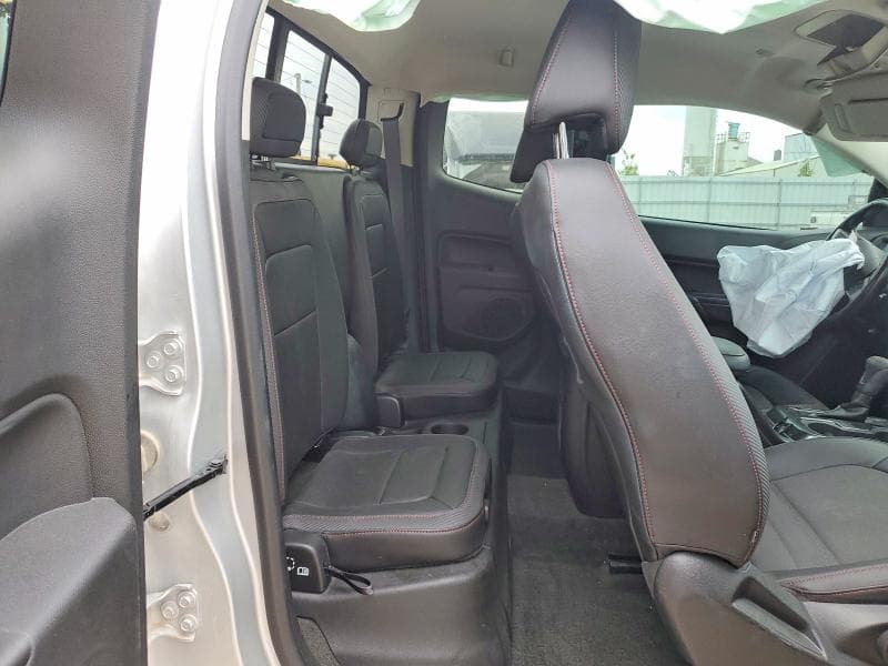 2018 GMC CANYON SLE 10