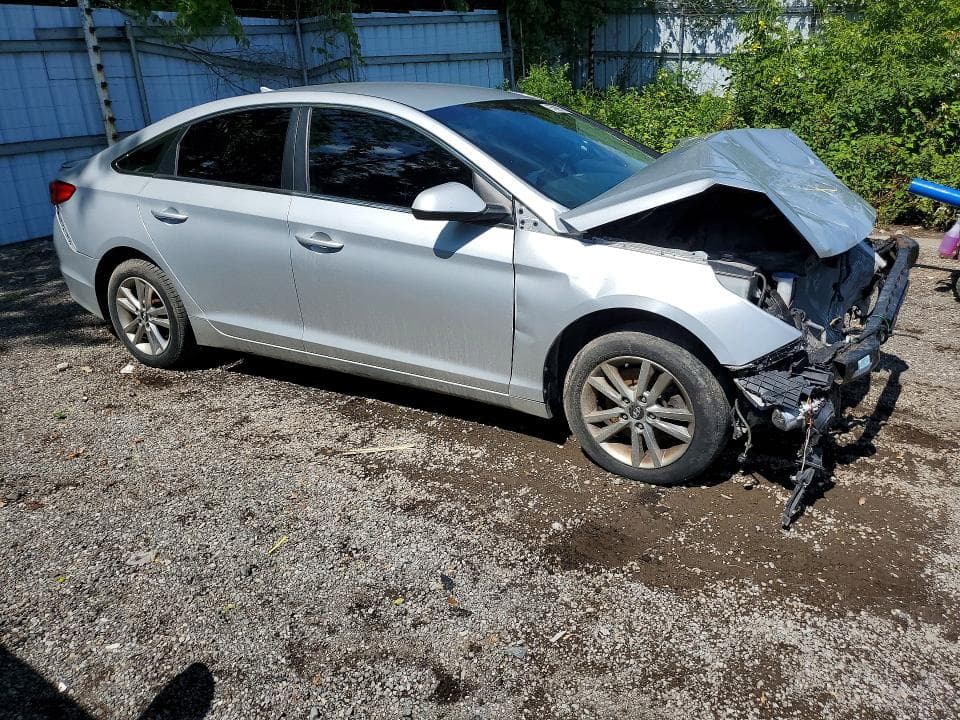 2017 HYUNDAI SONATA SE 4