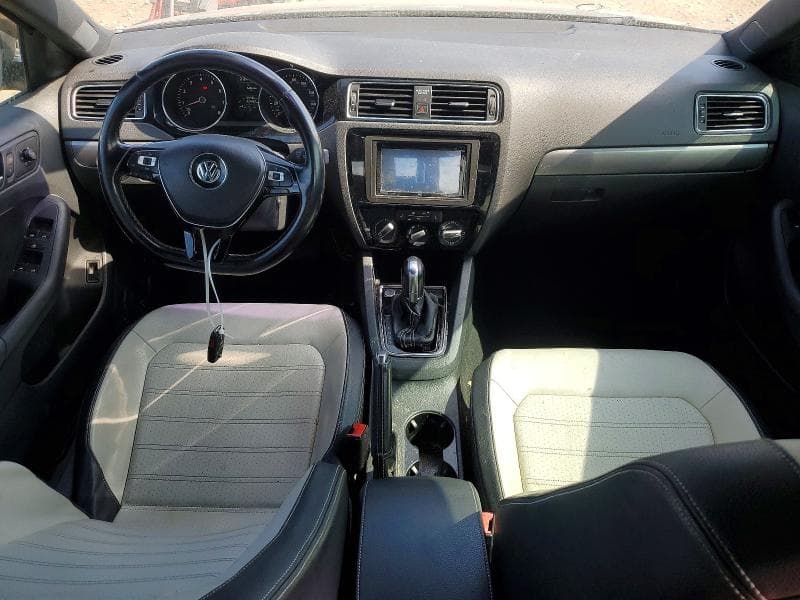 2017 VOLKSWAGEN JETTA SPORT 8