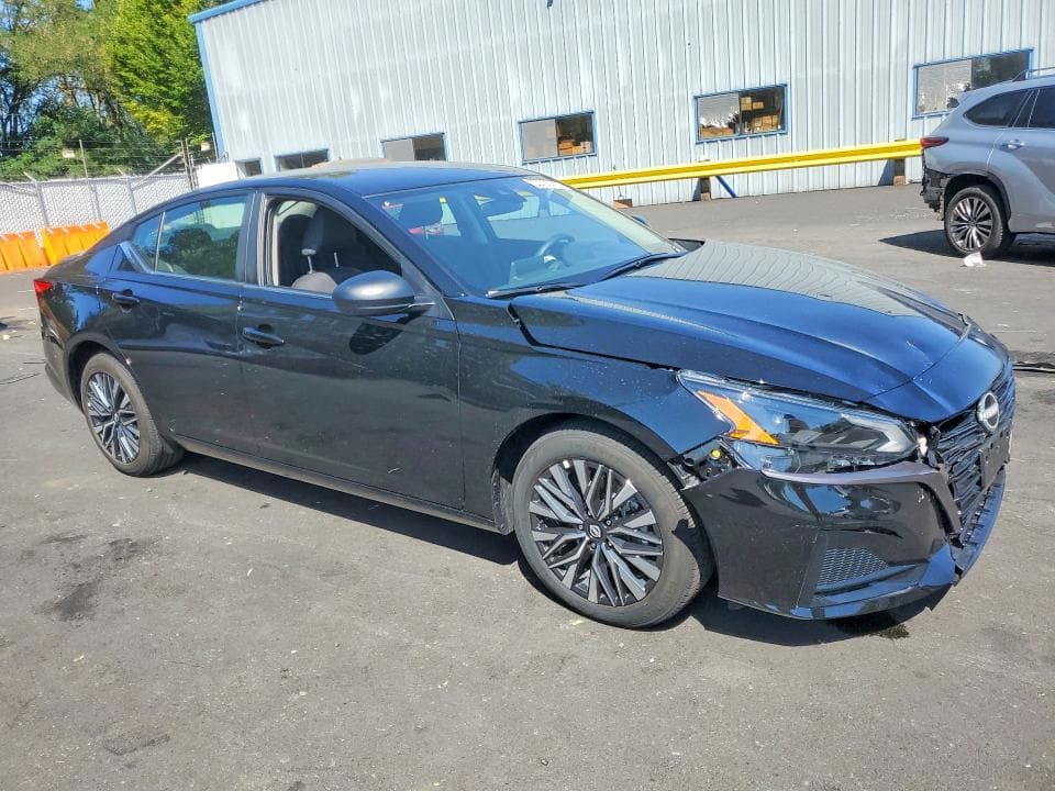 2026 NISSAN ALTIMA SV 4