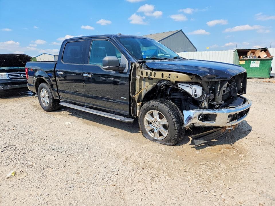 2017 FORD F150 SUPERCREW 4