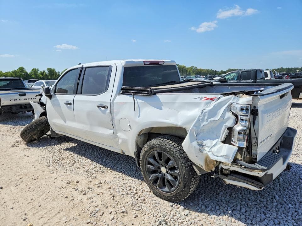 2022 CHEVROLET SILVERADO K1500 CUSTOM 2