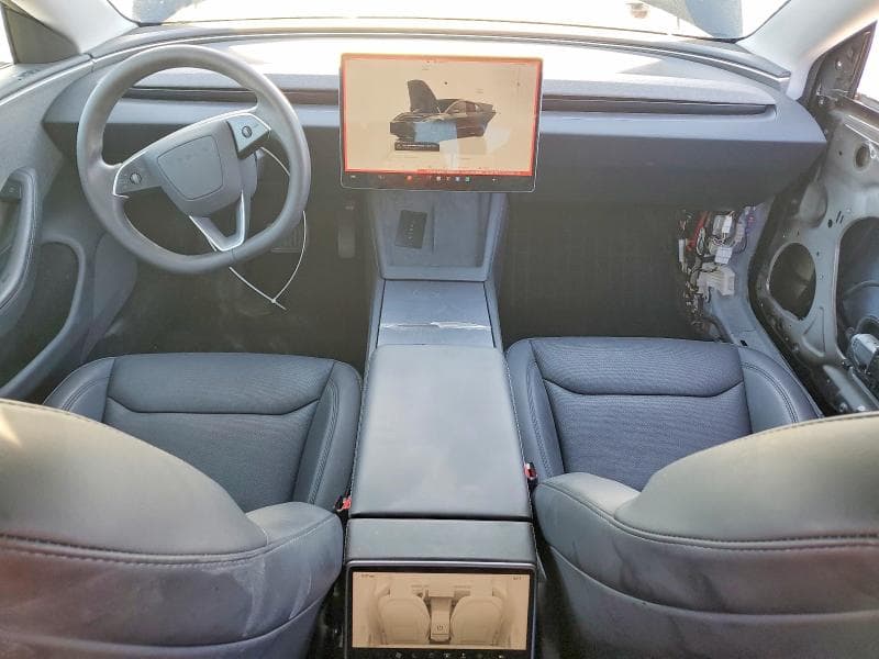 2024 TESLA MODEL 3 8