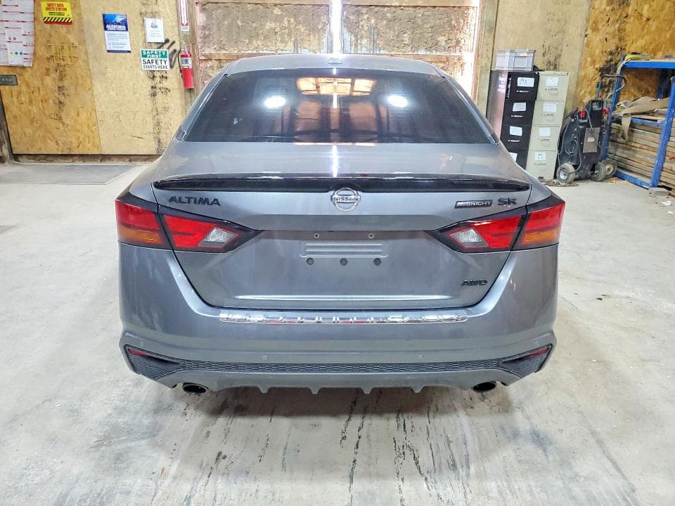 2022 NISSAN ALTIMA SR 6