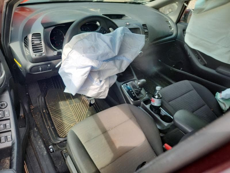 2018 KIA FORTE LX 8
