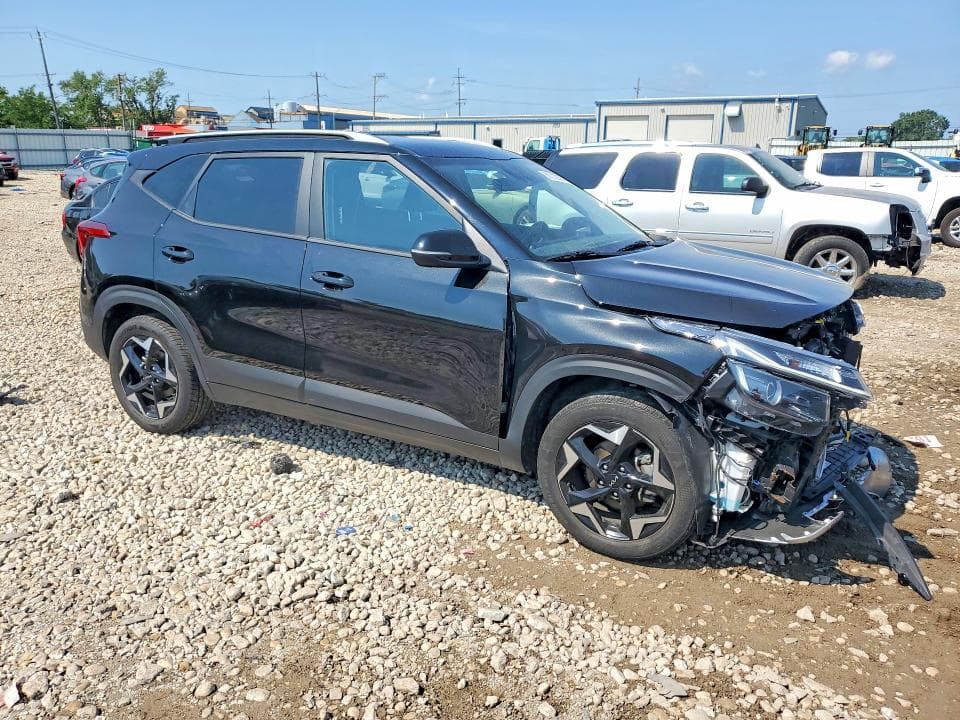2025 KIA SELTOS S 4