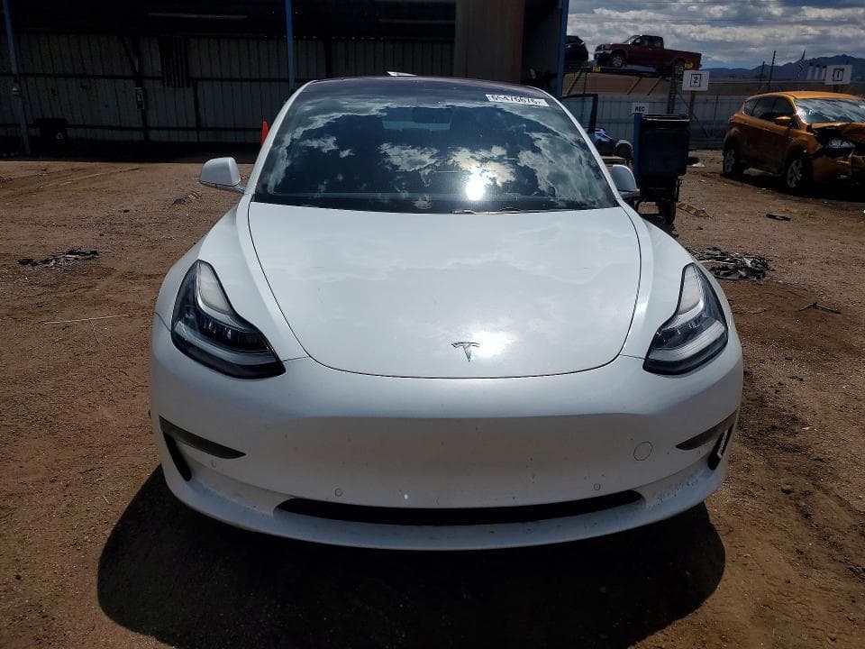 2018 TESLA MODEL 3 5
