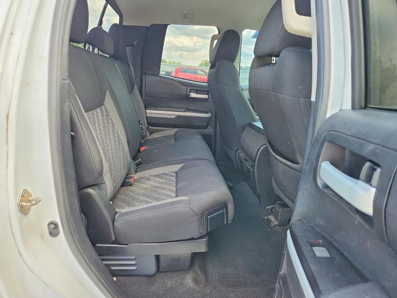 2019 TOYOTA TUNDRA SR5 10