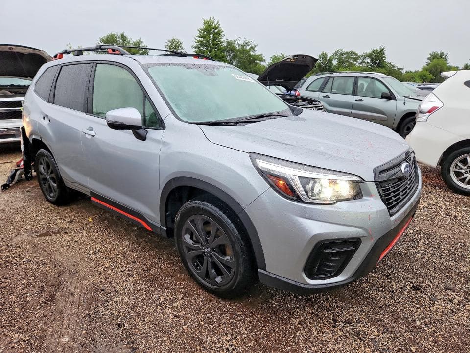 2019 SUBARU FORESTER 4