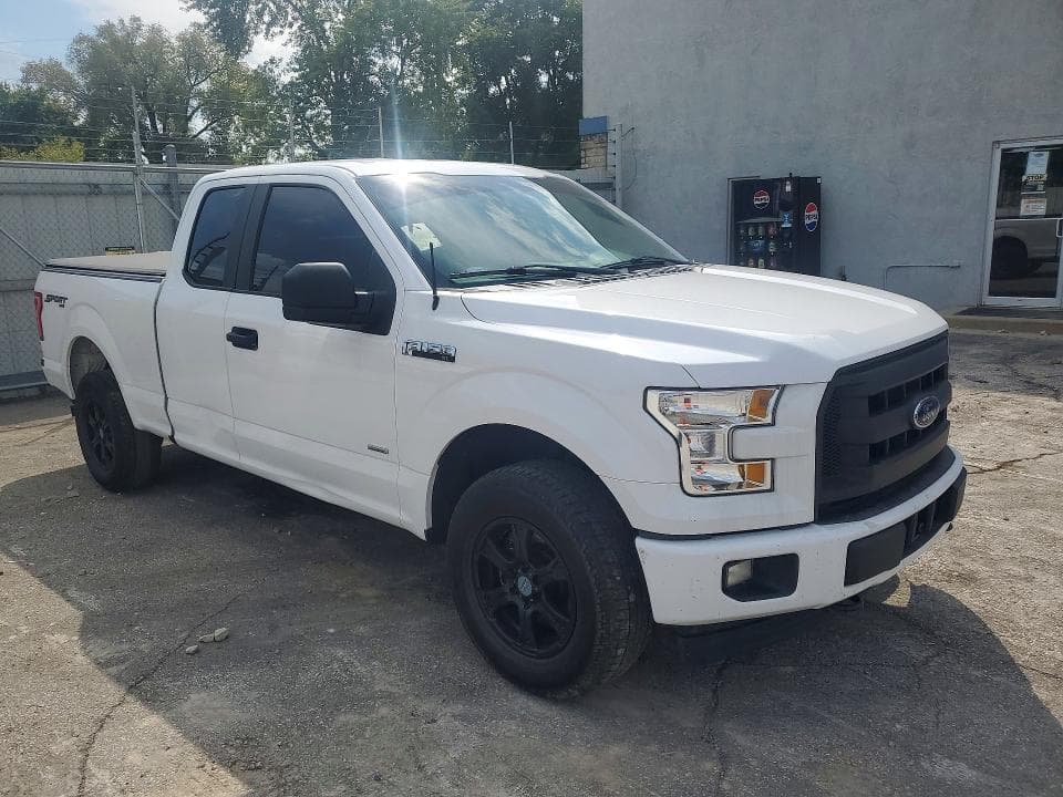 2017 FORD F150 SUPER CAB 4