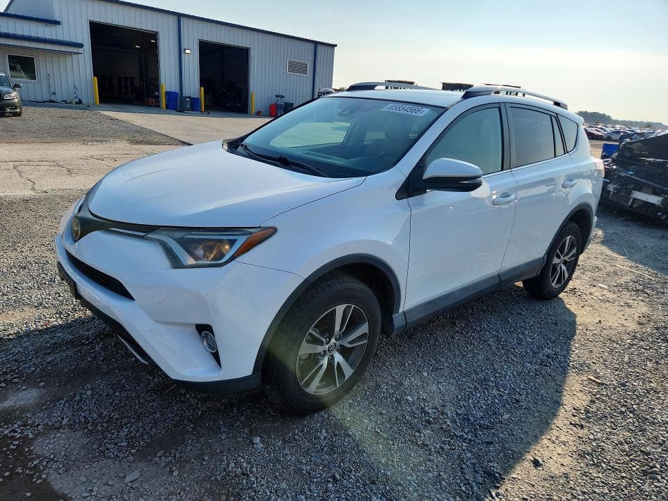 2018 TOYOTA RAV4 XLE - 1