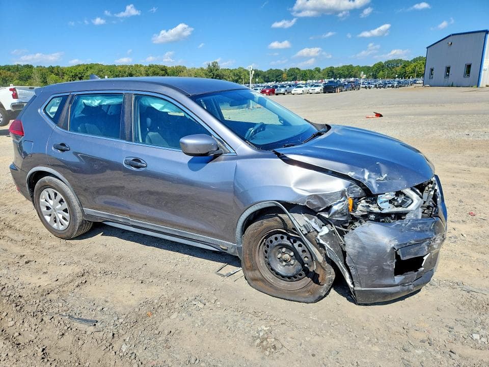 2017 NISSAN ROGUE S 4