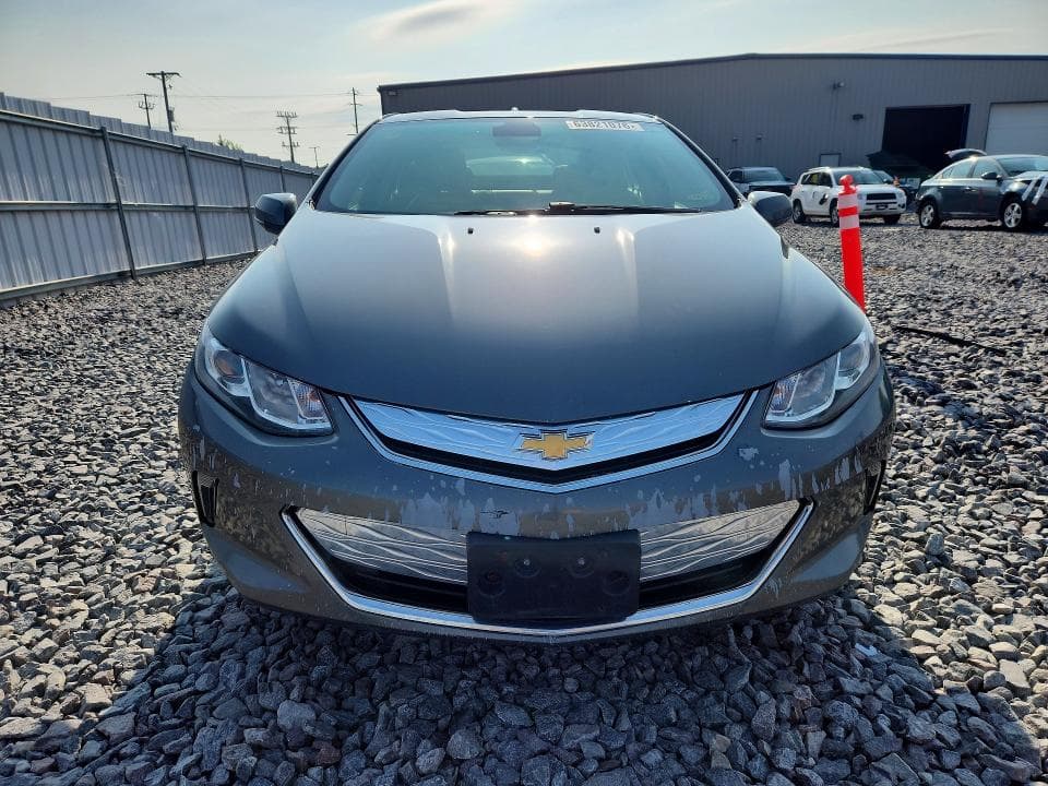 2017 CHEVROLET VOLT LT 5