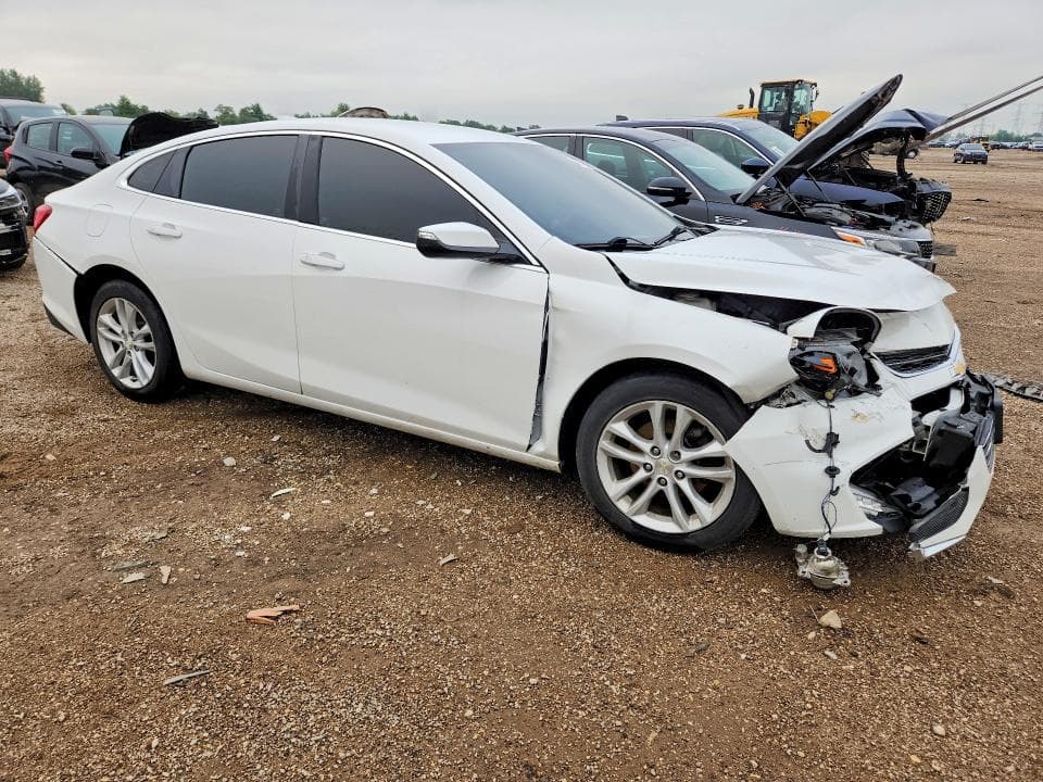 2017 CHEVROLET MALIBU LT 4
