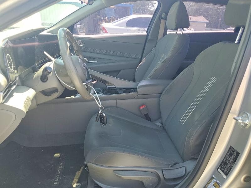 2023 HYUNDAI ELANTRA SEL 7