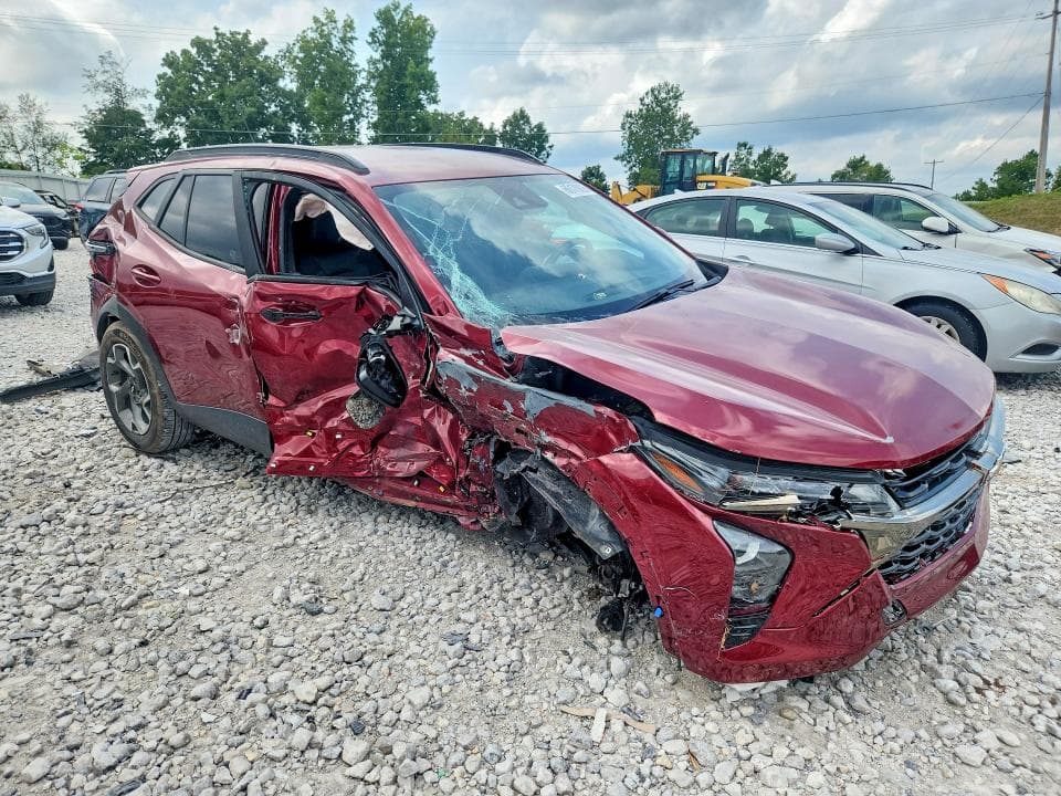 2025 CHEVROLET TRAX 1LT 4