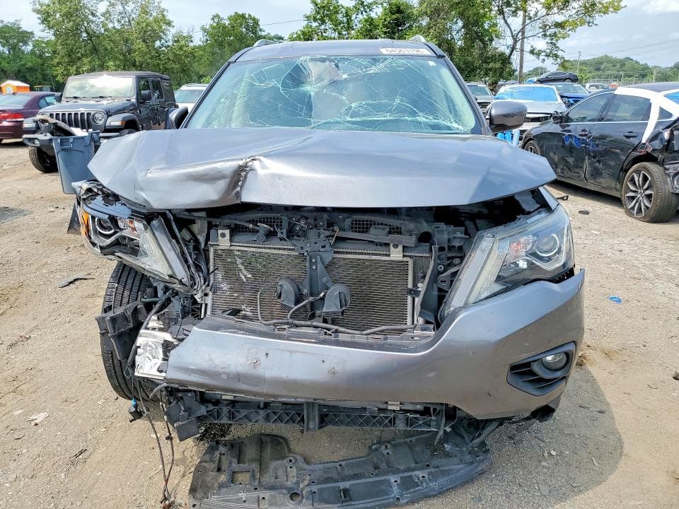 2019 NISSAN PATHFINDER SV 5
