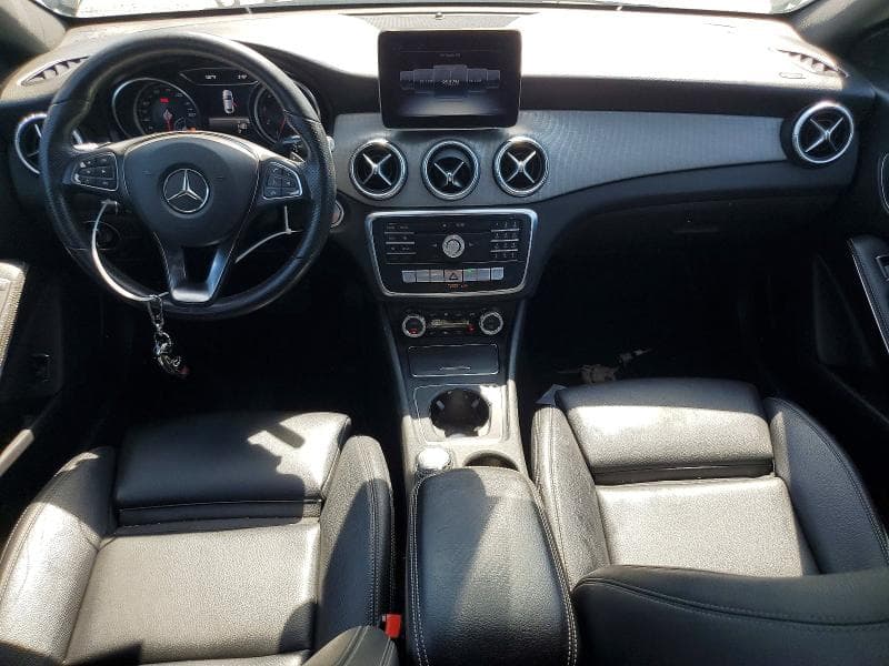 2019 MERCEDES-BENZ CLA 250 4MATIC 8