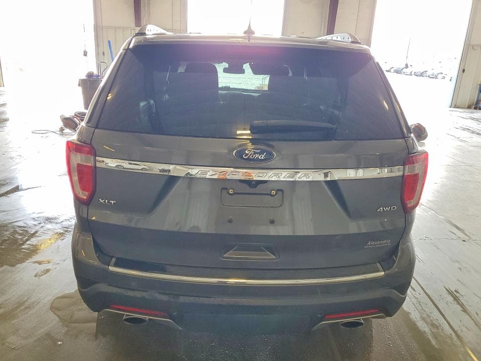 2018 FORD EXPLORER XLT 6