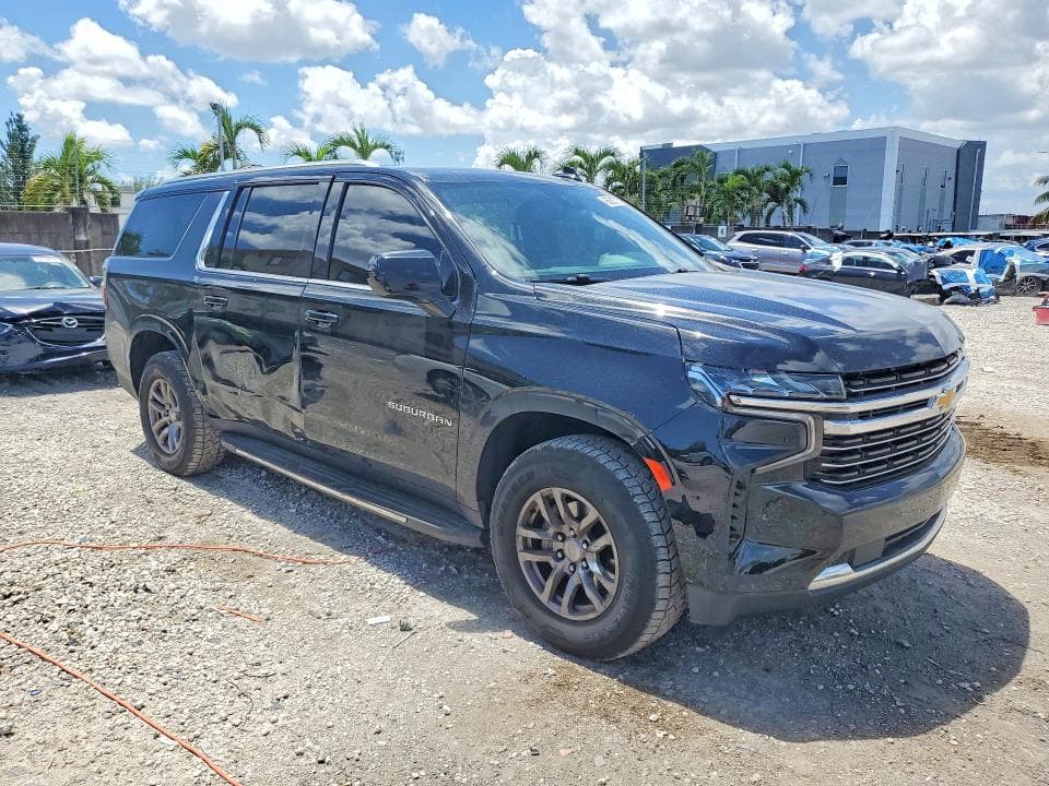 2023 CHEVROLET SUBURBAN C1500 LT 4