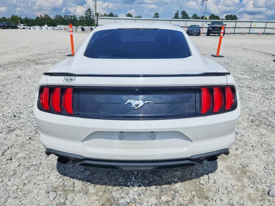 2018 FORD MUSTANG 6
