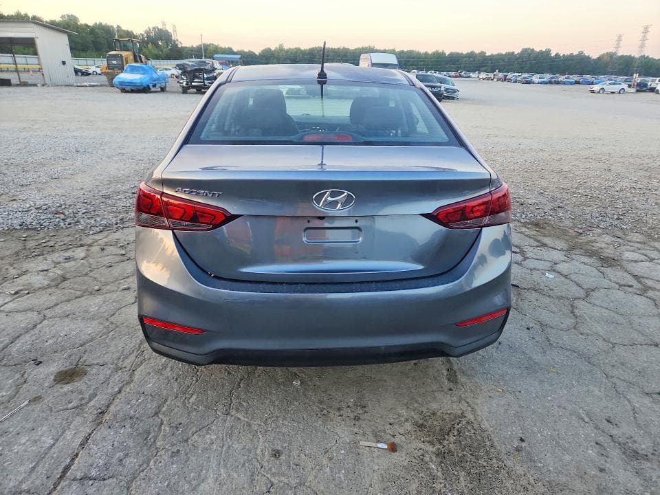 2018 HYUNDAI ACCENT SEL 6