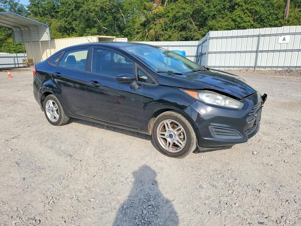 2018 FORD FIESTA SE 4