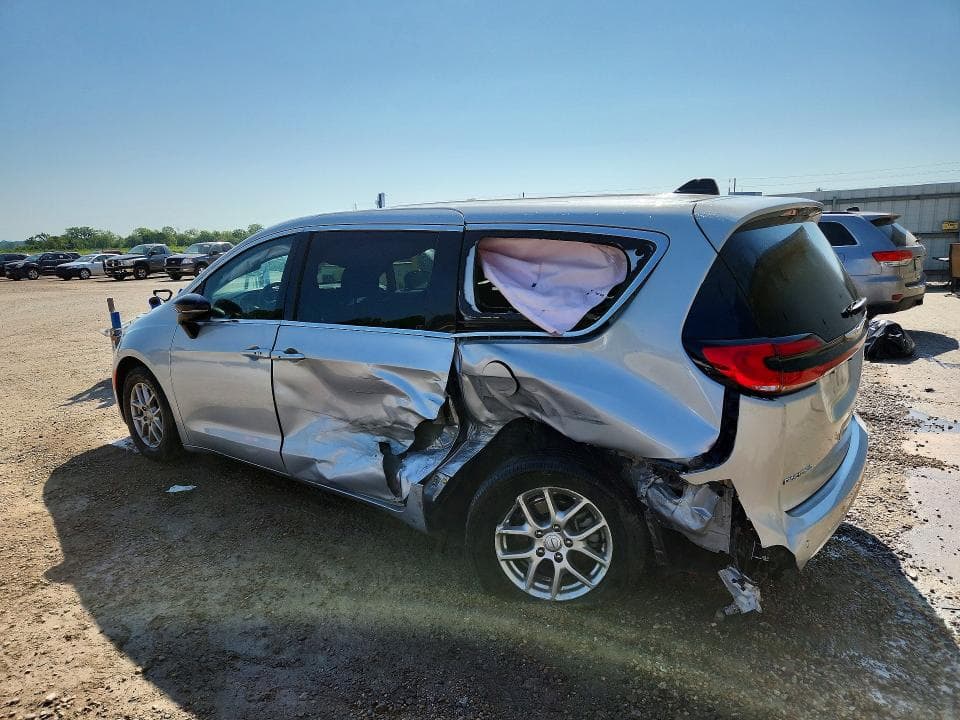 2026 CHRYSLER PACIFICA SELECT 2
