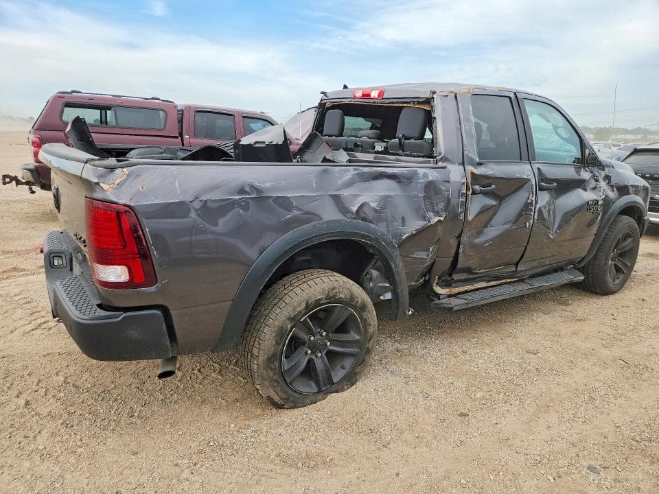 2021 RAM 1500 CLASSIC SLT 3