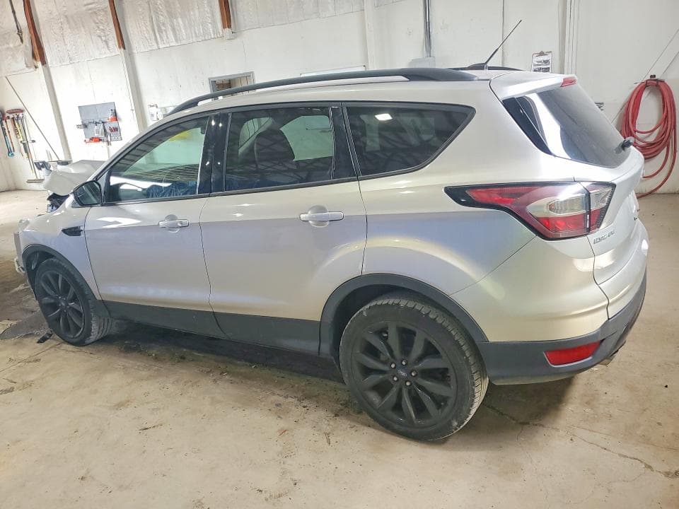 2017 FORD ESCAPE SE 2