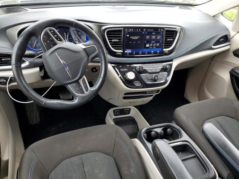 2021 CHRYSLER PACIFICA TOURING 8