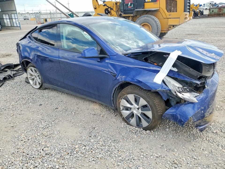 2022 TESLA MODEL Y 4