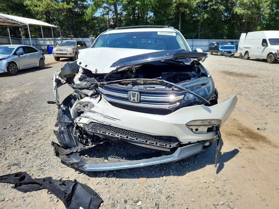 2017 HONDA PILOT TOURING 5