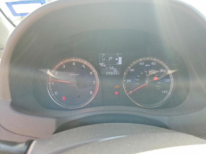 2017 HYUNDAI ACCENT SE 9