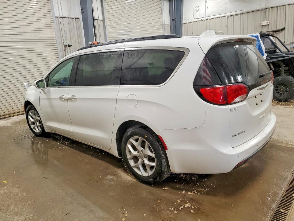 2018 CHRYSLER PACIFICA TOURING PLUS 2